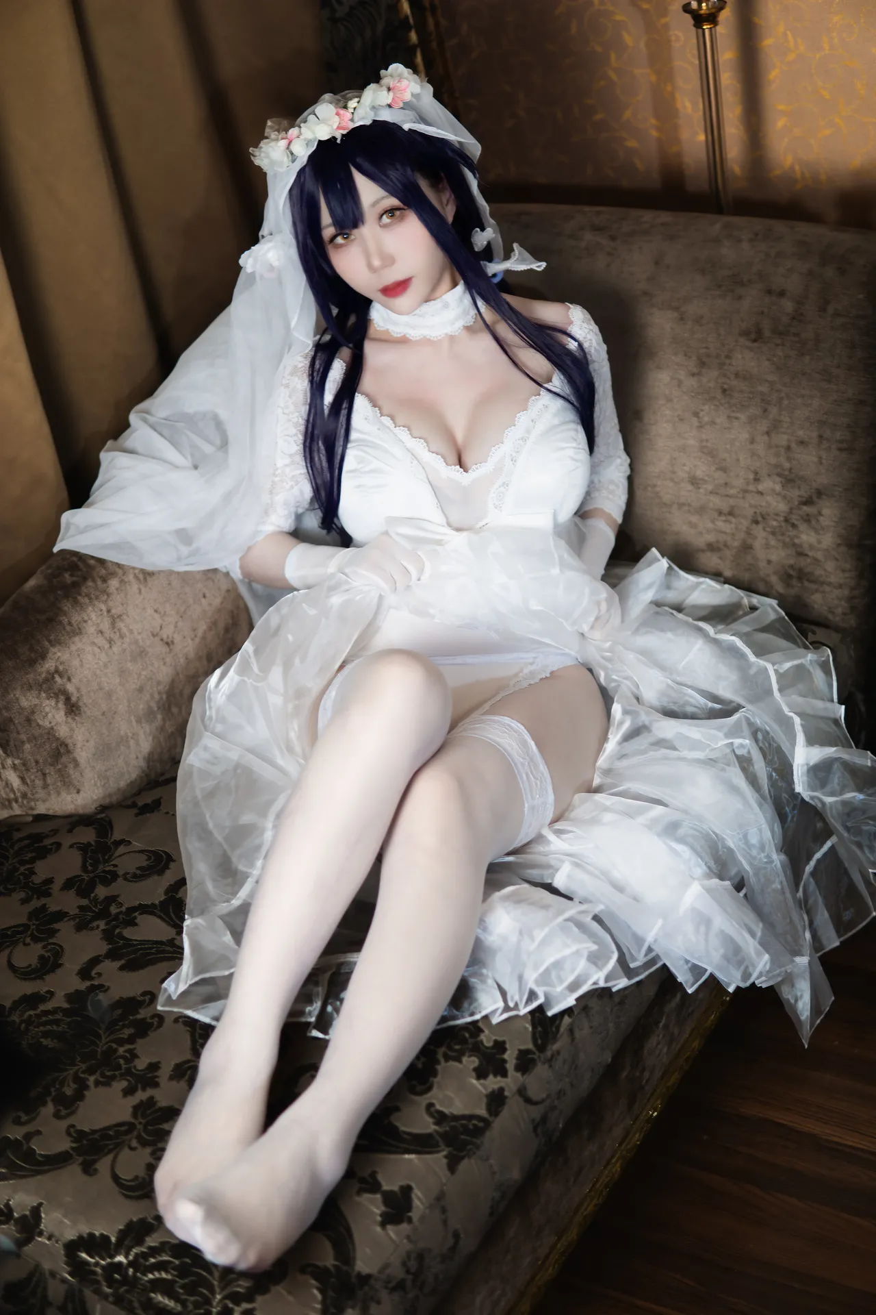 Fangqiao Yepo-Azuma wedding dress-erohere10.webp